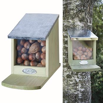 Nøddeautomat med zinktag