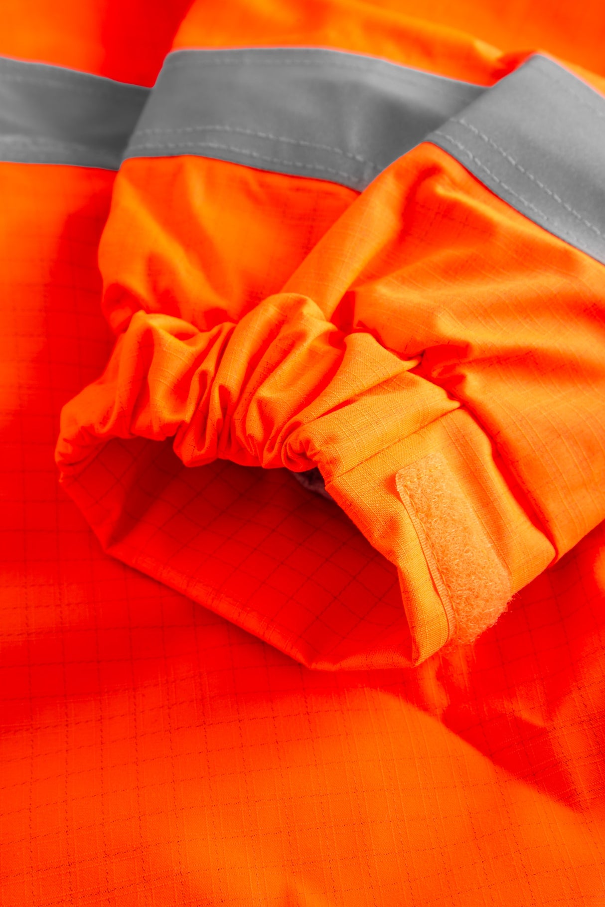 Multinorm Hi-Vis jakke i kraftig rivfast kvalitet med foer - Hi-Vis Orange