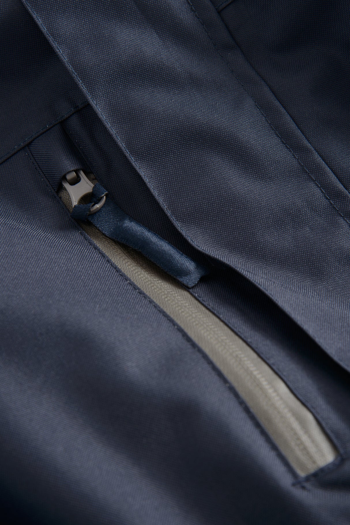 Åndbar letvægts skaljakke med høj slidstyrke - Navy