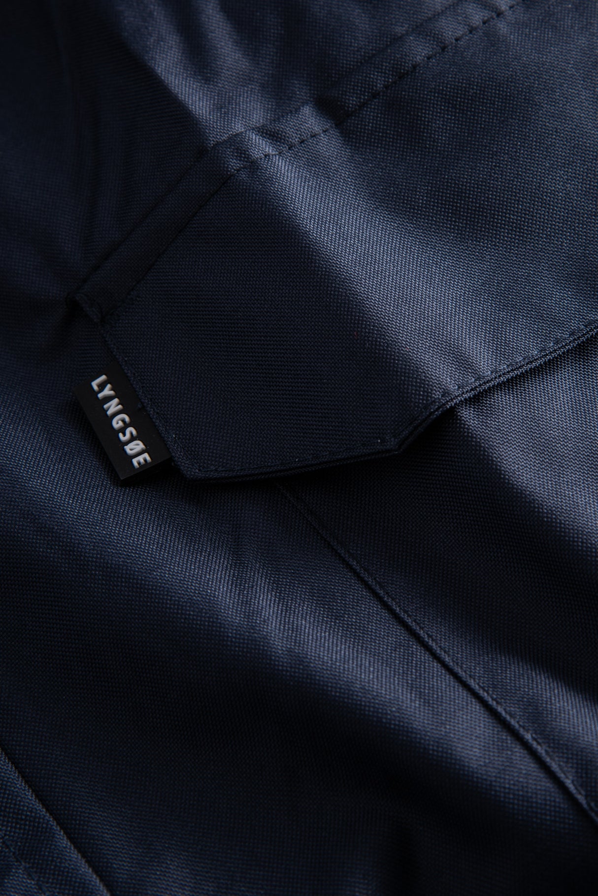 Åndbar letvægts skaljakke med høj slidstyrke - Navy