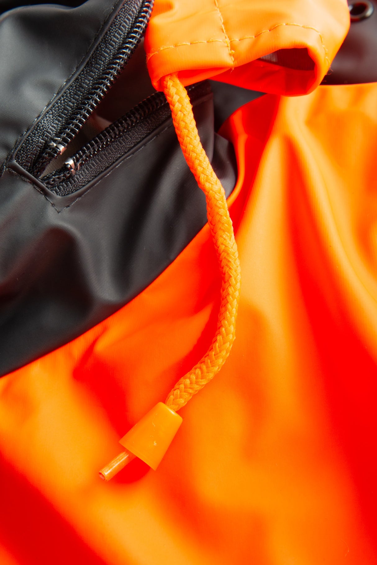 Brandhæmmende Hi-Vis vinterkedeldragt i PU kvalitet med quiltet foer - Hi-Vis Orange / Navy