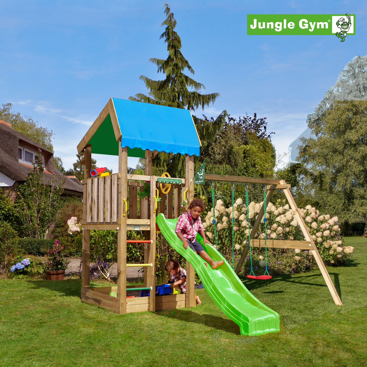 Legetårn Jungle Gym Home 2.1 m/2-Swing Module 220 og grøn rutschebane