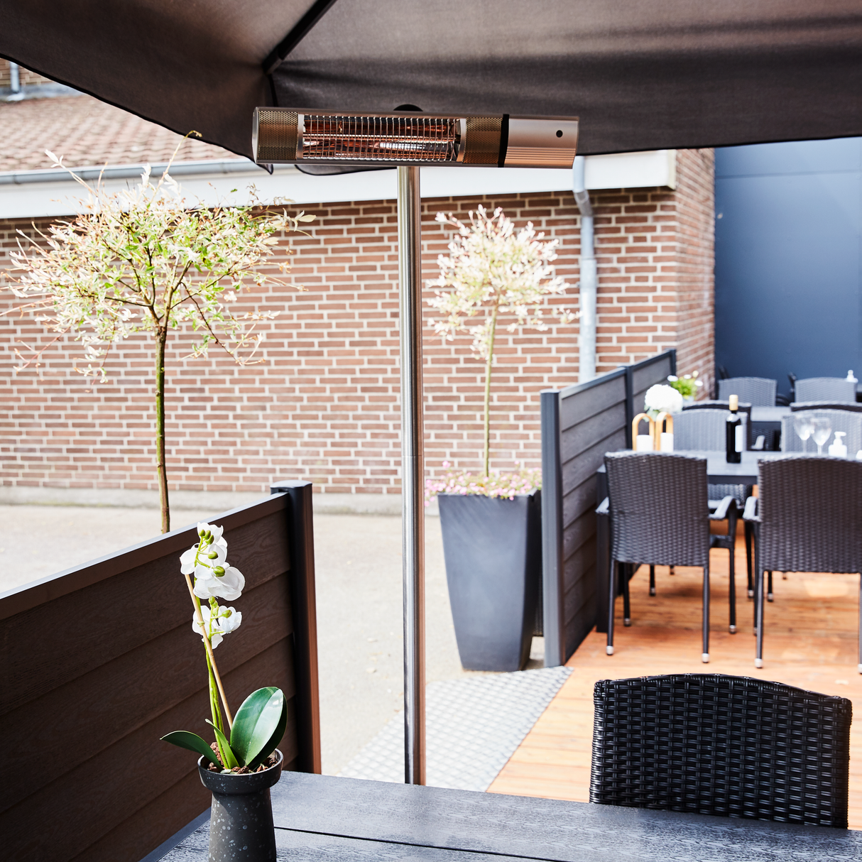 Terrassevarmer 500/1000/1500W gulvmodel, remote, RGT, sølv