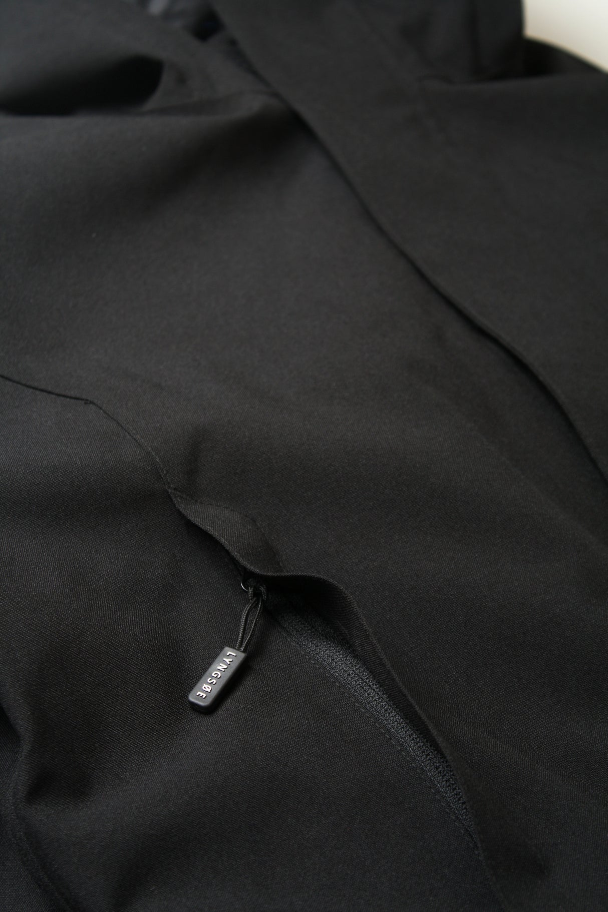 4-vejs stretch vinterheldragt i åndbar og slidstærk kvalitet - Sort