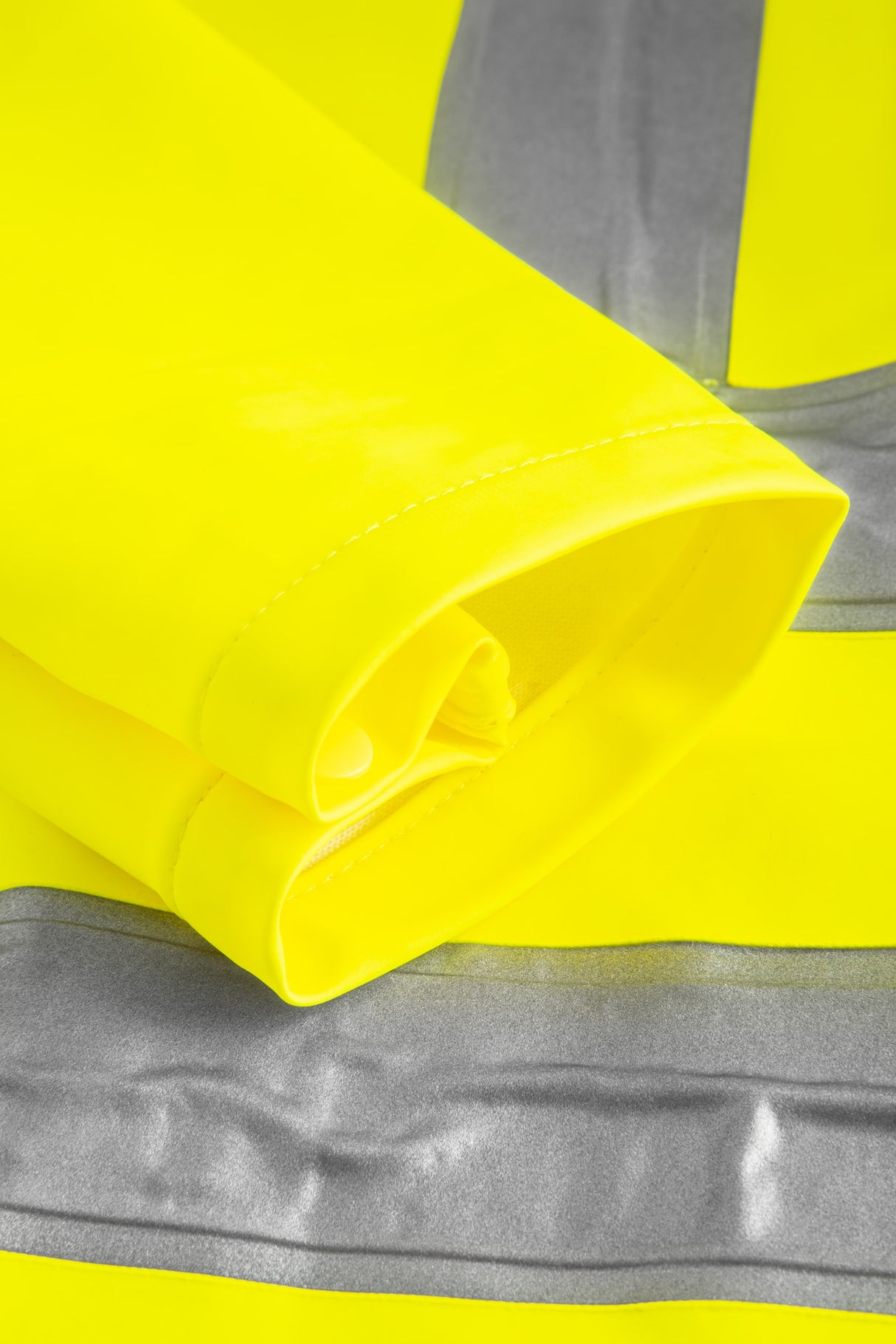 Multinorm Hi-Vis jakke i ekstra kraftig PVC kvalitet - Saturn Gul