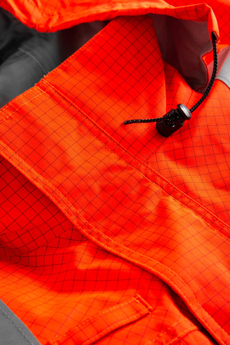 Brandhæmmende Hi-Vis vinterjakke i kraftig rivfast kvalitet - Hi-Vis Rød