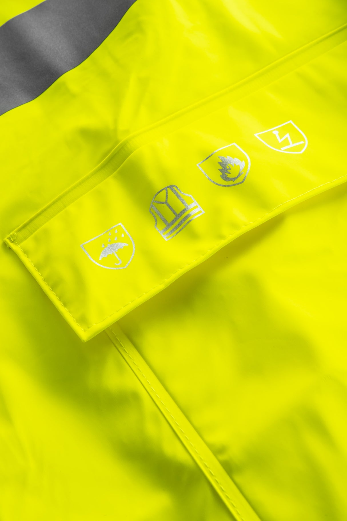 Brandhæmmende Hi-Vis regnjakke i PU kvalitet, 135 cm lang - Saturn Gul / Navy