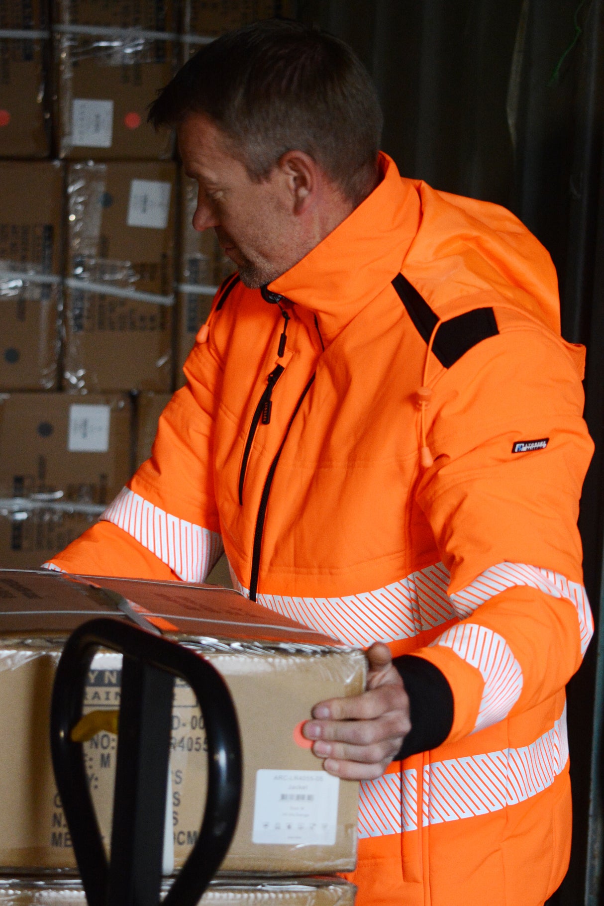 Hi-Vis jakke i stretch kvalitet - Hi-Vis Orange / Sort